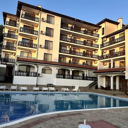 Spacious Fully Furnished Studio In Kavarna Apart Hotel エクステリア 写真