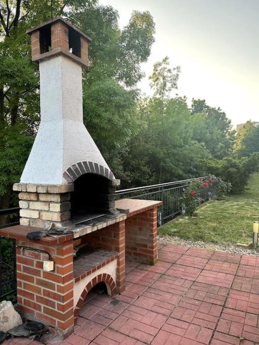 Spacious Fully Furnished Studio In Kavarna Apart Hotel エクステリア 写真