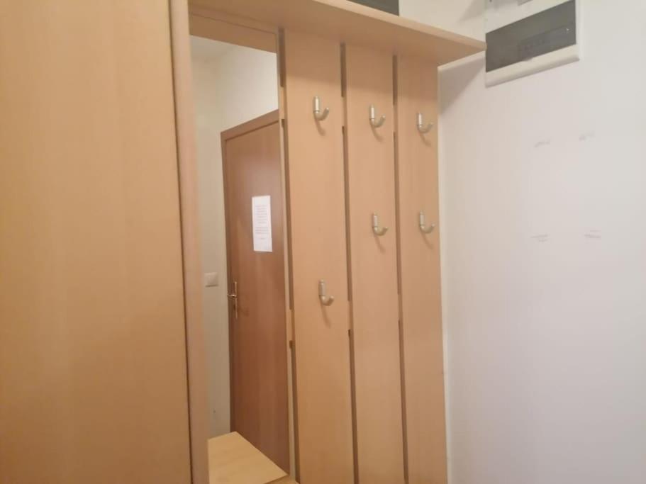 Spacious Fully Furnished Studio In Kavarna Apart Hotel エクステリア 写真