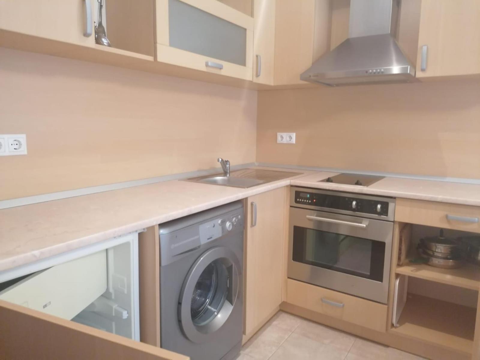 Spacious Fully Furnished Studio In Kavarna Apart Hotel エクステリア 写真